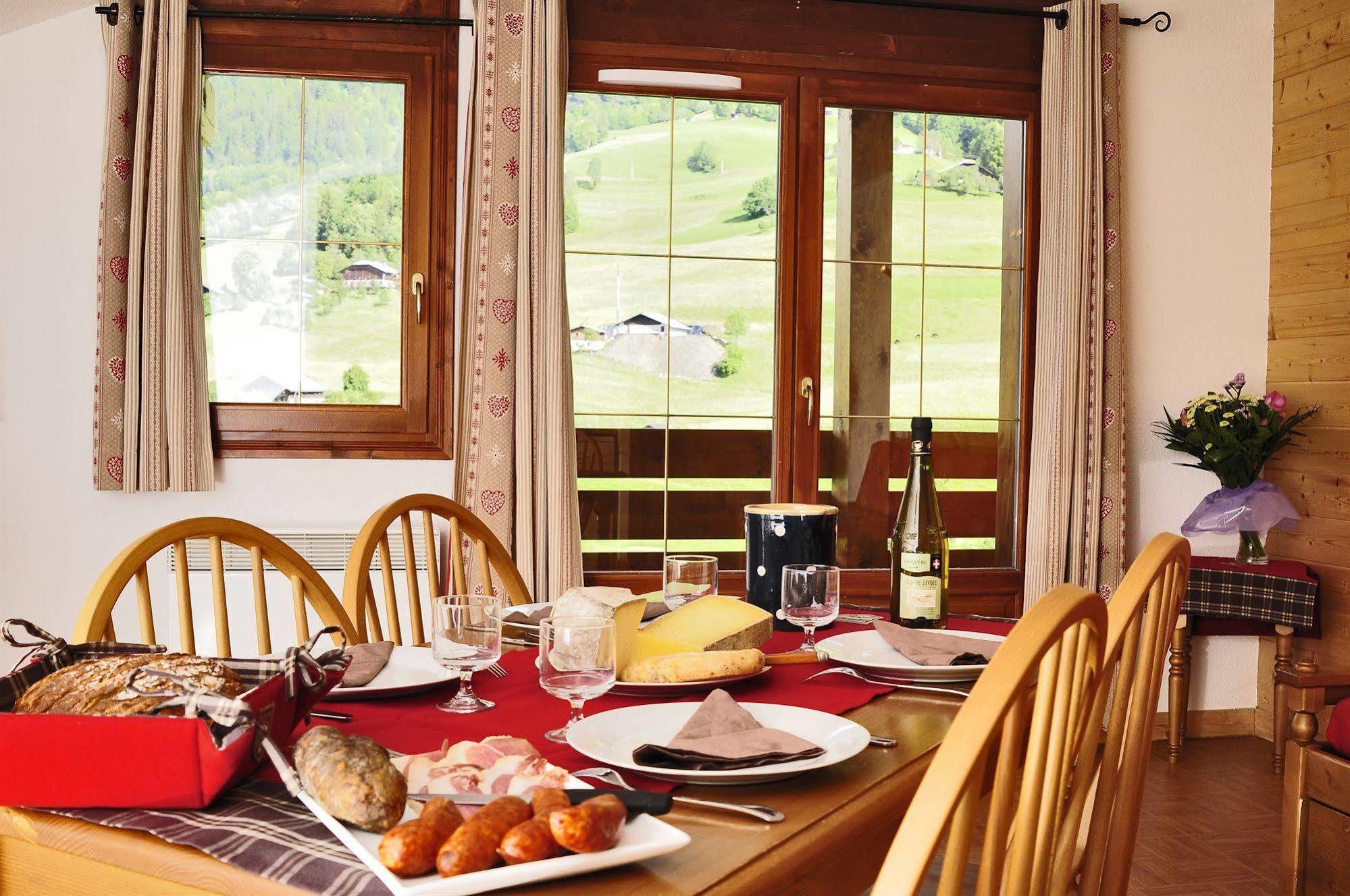 Residence Nemea Les Chalets Des Evettes Flumet Eksteriør bilde